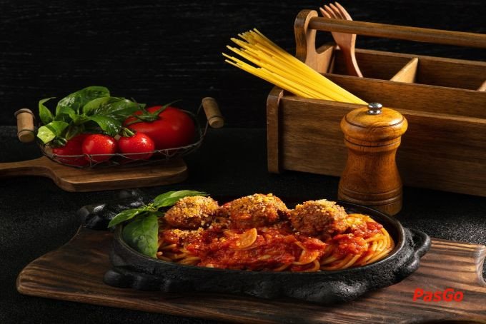 Mỳ Ý chảo Meat Balls