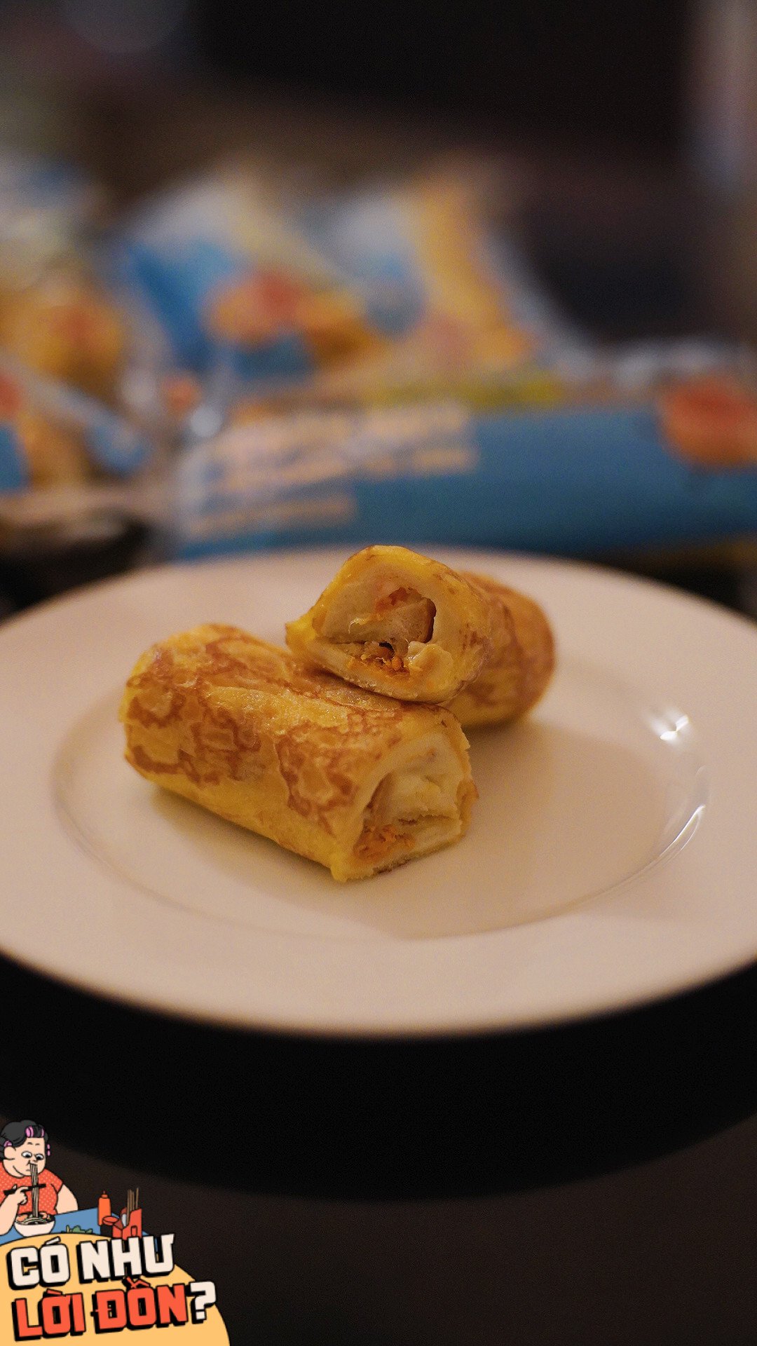 Những chiếc bánh trứng cuộn chà bông Hằng Du Mục