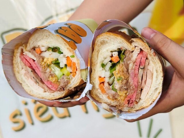 Ổ bánh mì siêu chất lượng từ Tiệm Nhà Lúa