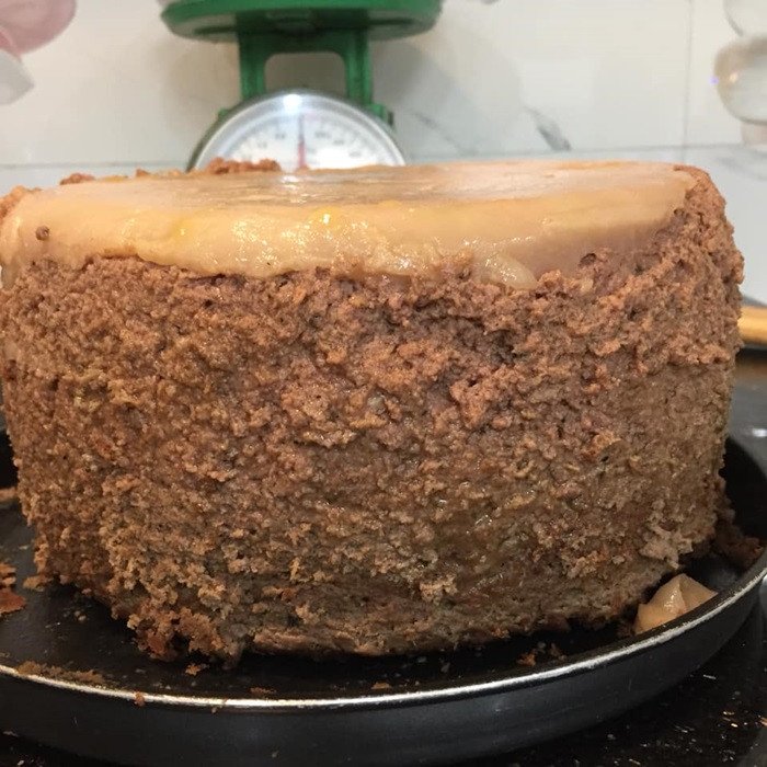 Pate gan thơm béo, không ngấy, làm nên hương vị đặc trưng của bánh mì Ông Bà Cụ