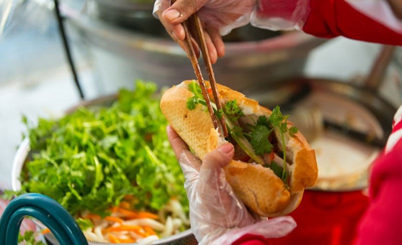 Quy trình chuẩn bị và làm một ổ bánh mì thơm ngon