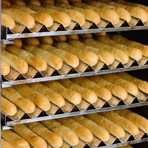 sản xuất bánh mì que chất lượng