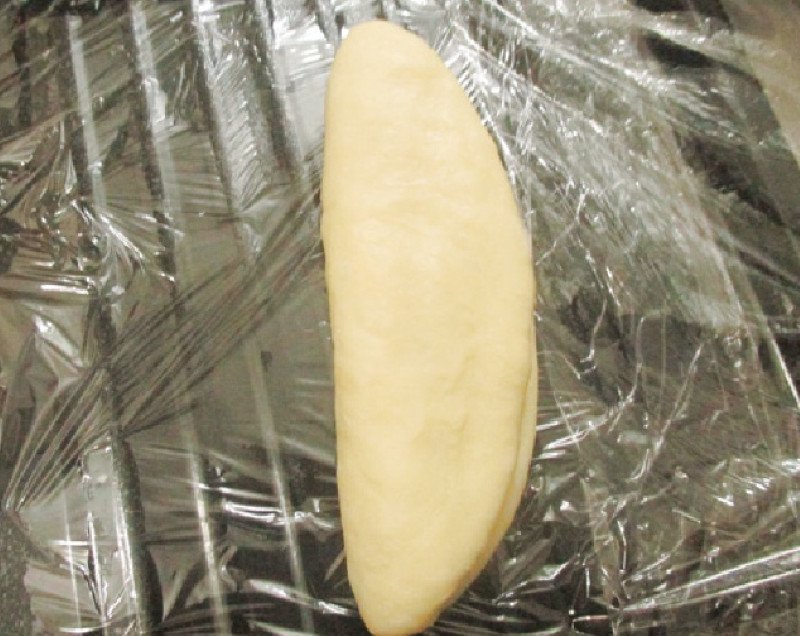 Tạo hình bánh mì Hà Nội nhân dừa bằng cách gấp