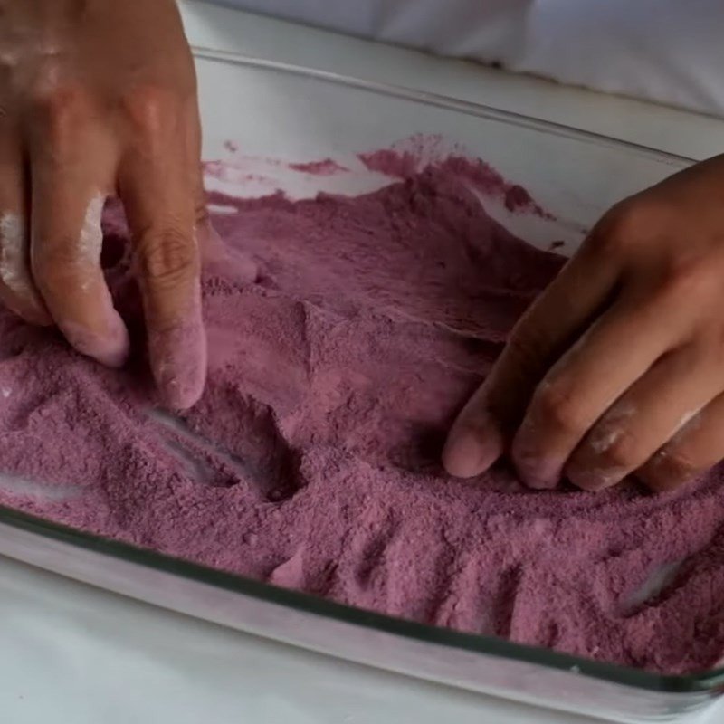 Tạo hình củ khoai lang cho bánh mì khoai lang phô mai