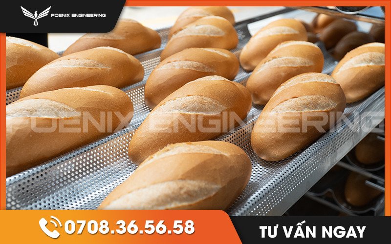 Thành phẩm bánh mì đặc ruột thơm bơ vàng giòn sau khi ra lò