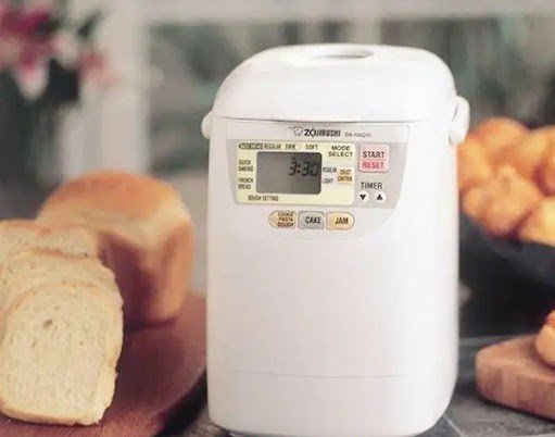 Thiết kế nhỏ gọn của máy làm bánh mì Zojirushi nội địa Nhật, phù hợp mọi không gian bếp.