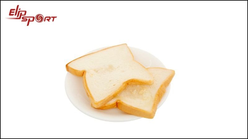 Thưởng thức bánh mì bơ đậu phộng Kinh Đô vào bữa sáng cân đối