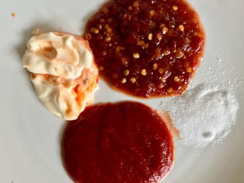 Trộn sốt ớt mayonnaise