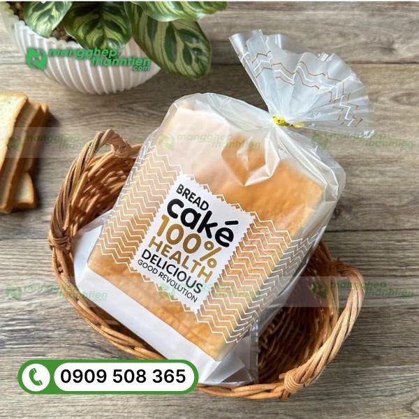 Túi sandwich được in logo thương hiệu tinh tế, làm tăng nhận diện sản phẩm