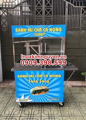 Xe bánh mì chả cá