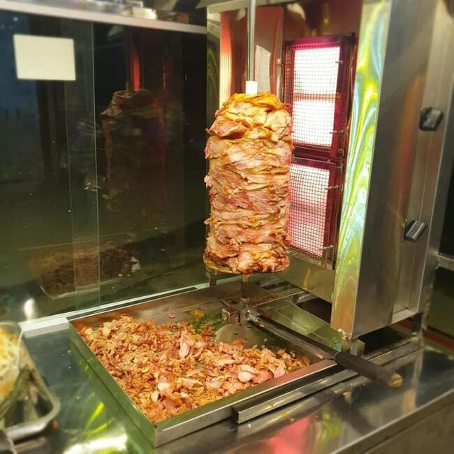 Xe bánh mì có lò nướng làm từ inox cao cấp đảm bảo vệ sinh thực phẩm