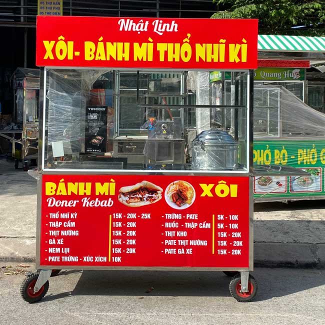 Xe đẩy xôi bánh mì với đầy đủ tiện nghi cho người bán