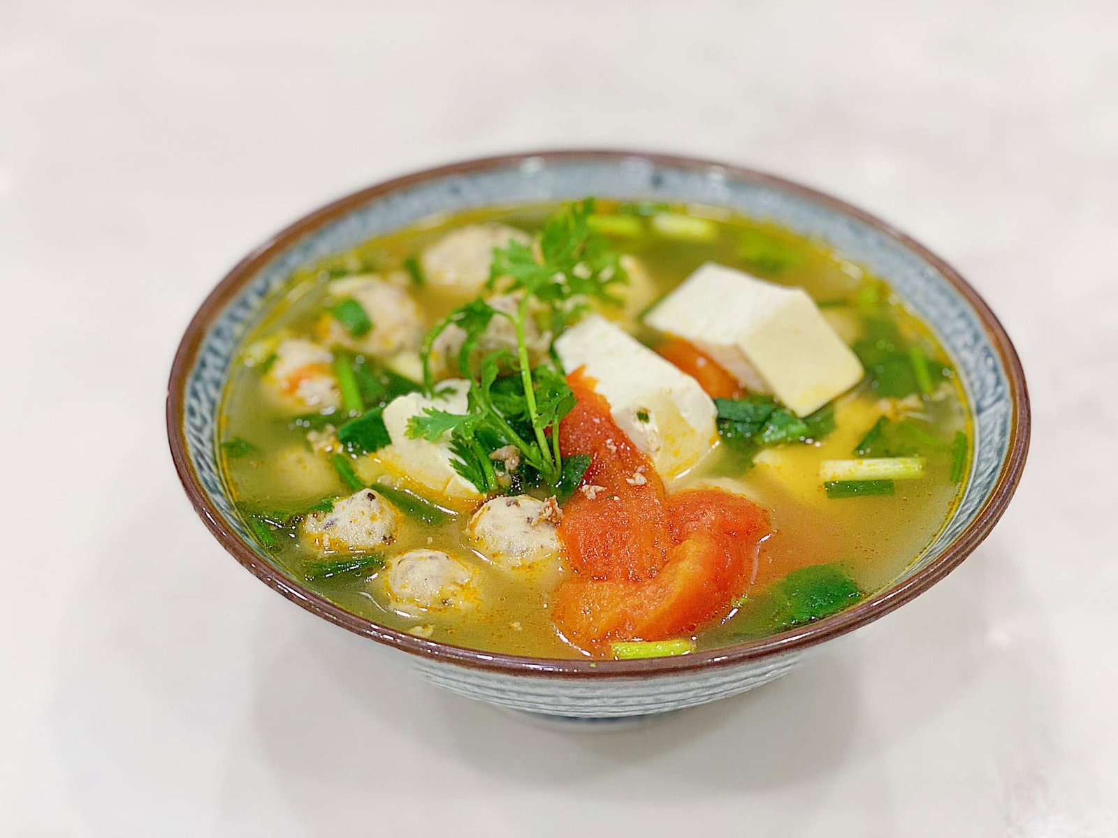 Chia sẻ cách làm mọc thịt lợn thơm ngon không bị bở hay khô 1 Cách làm mọc thịt lợn mềm dai giữ trọn vị ngọt tự nhiên