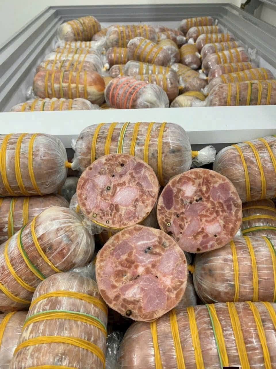 Hướng dẫn cách làm pate thịt nguội xào chuẩn vị dễ thực hiện