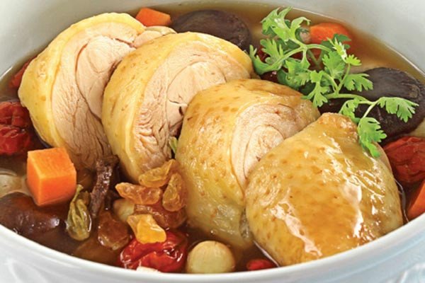 Baking soda giúp các món kho hầm nhanh mềm