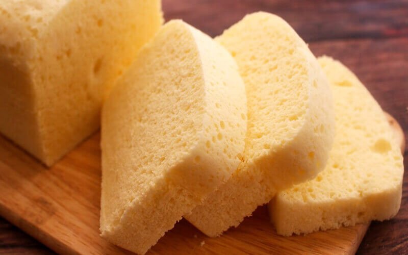 Bánh bông lan làm từ bột gạo là một cách làm bánh từ bột gạo đơn giản, mới lạ