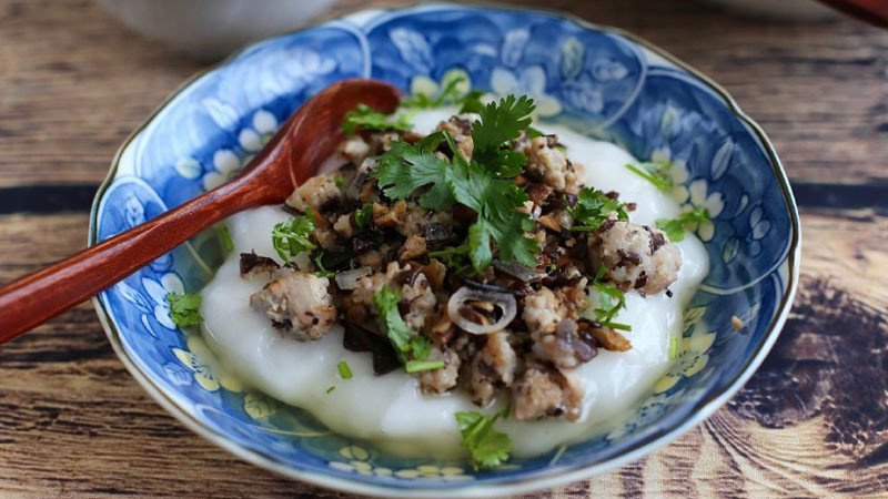 Bánh đúc nóng - một cách làm bánh từ bột gạo đơn giản, dễ làm tại nhà