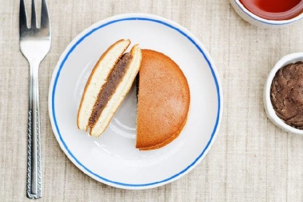 Bánh rán Doremon làm từ bột mì vẫn có hương vị thơm ngon