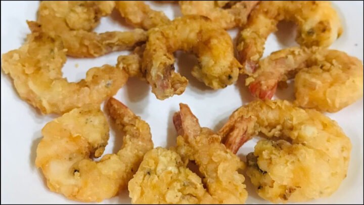 Bánh tôm chiên bột mì vàng giòn