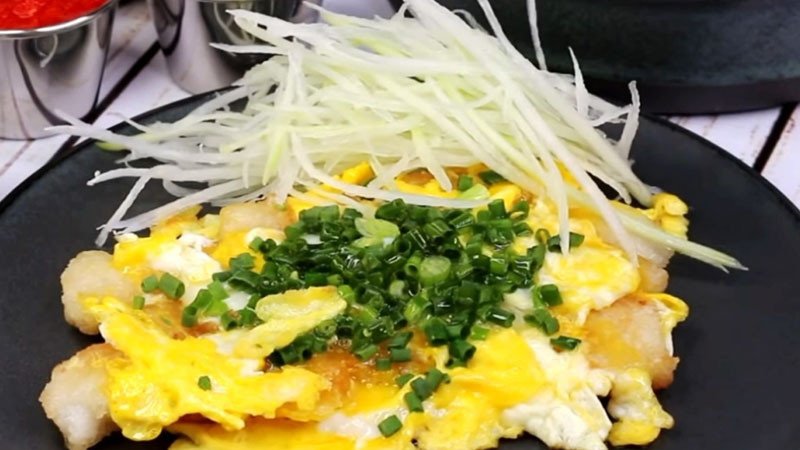Bột chiên trứng - cách làm bánh từ bột gạo đơn giản, chuẩn vị Sài Gòn