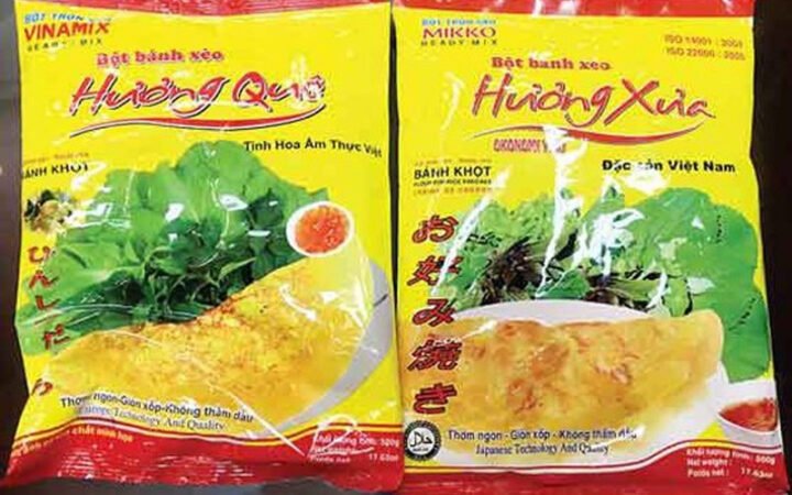 Bột làm bánh xèo giòn pha sẵn và bột gạo tẻ