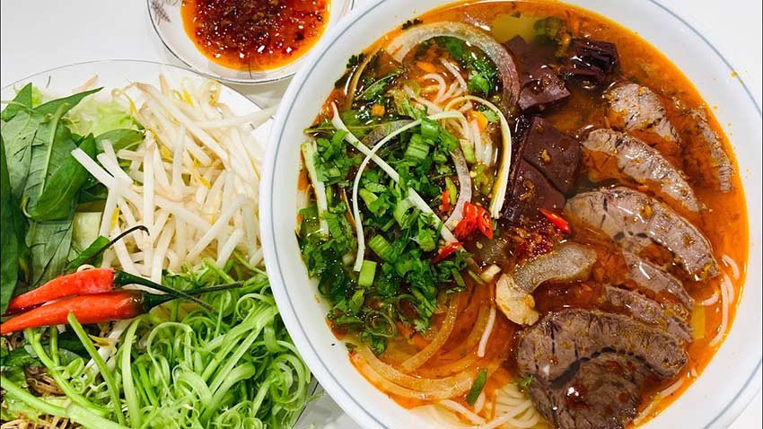 Bún bò miền Nam thơm ngon chuẩn vị