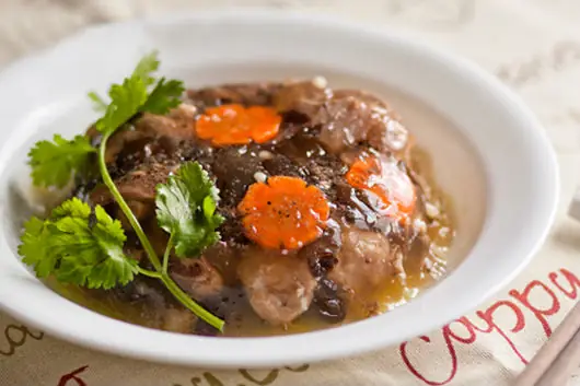 Hướng dẫn chi tiết các cách nấu thịt gà từ truyền thống đến hiện đại