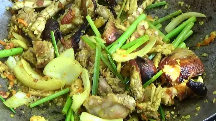 Khám Phá Các Cách Nấu Thịt Gà Ngon Tuyệt Đỉnh Cho Bữa Ăn Gia Đình Khám Phá Các Cách Nấu Thịt Gà Ngon Tuyệt Đỉnh Cho Bữa Ăn Gia Đình