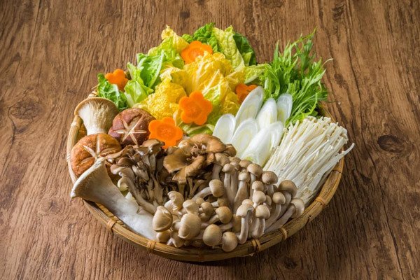 Các loại nấm phong phú cho cách nấu lẩu chay ngon