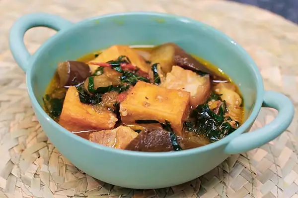 các món canh hàng ngày