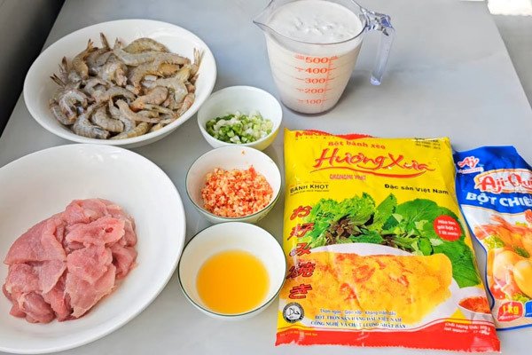 Các nguyên liệu cơ bản để pha bột bánh xèo miền Trung và làm nhân bánh