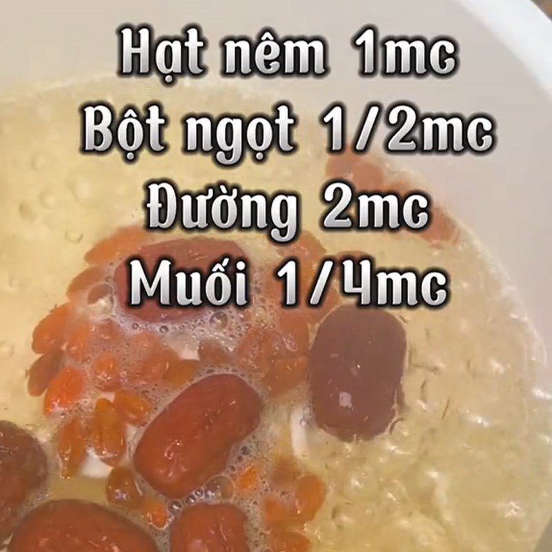 Các nguyên liệu đặc biệt cho trứng lộn um bầu kiểu TikTok