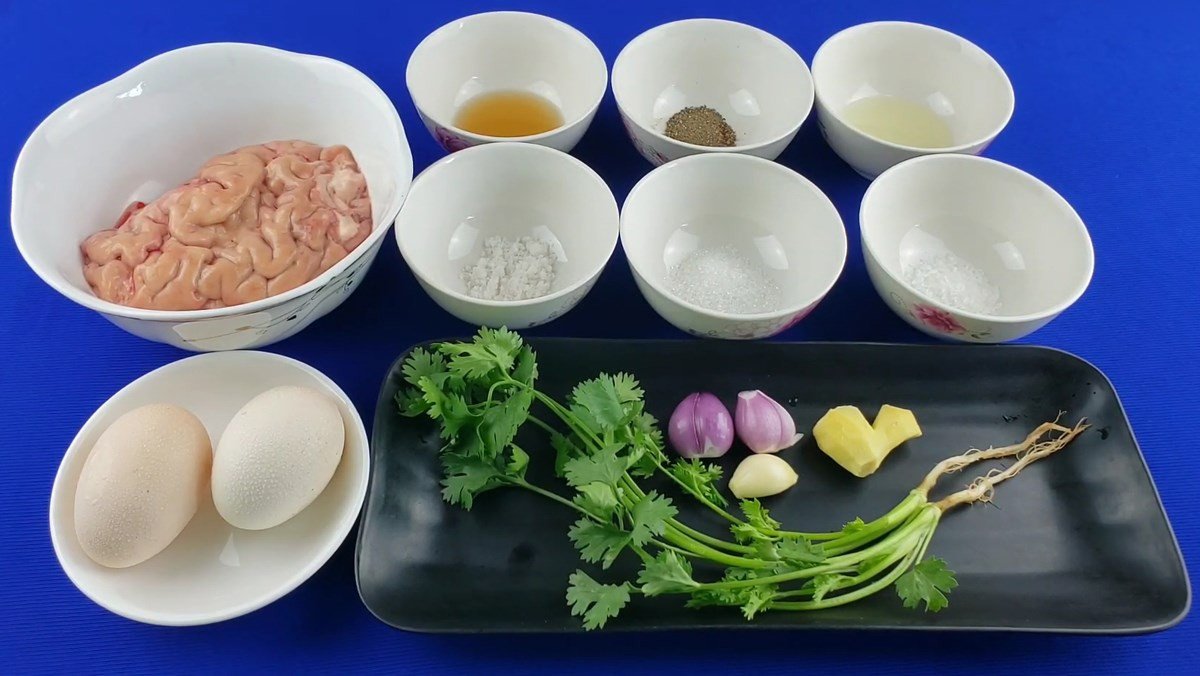 Các nguyên liệu tươi ngon chuẩn bị nấu óc bò cho bé