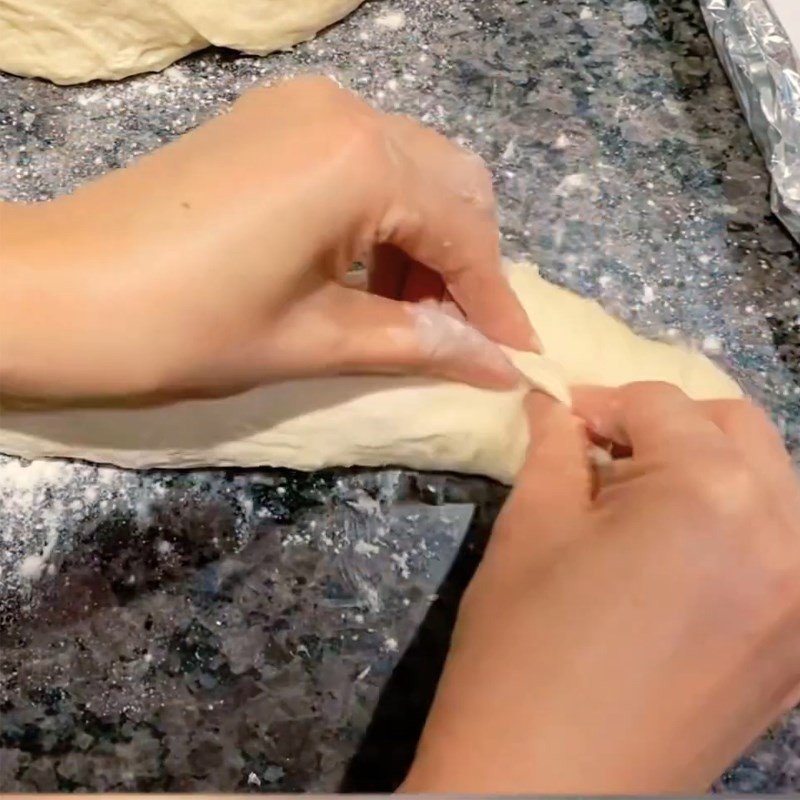 Các ổ bánh mì Pháp đã được tạo hình thon dài