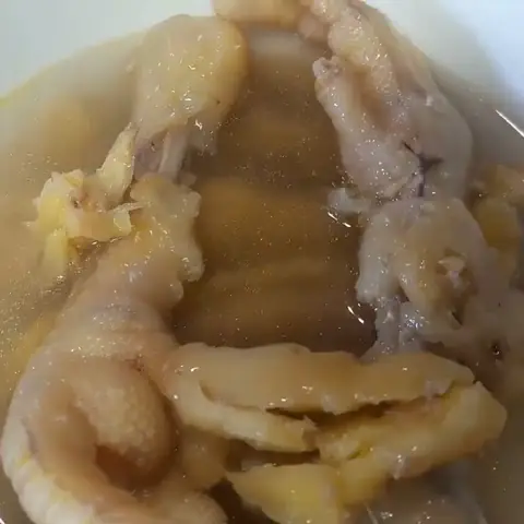 Cách Nấu Gà Với Cá Mòi Ngon Đậm Đà Chuẩn Vị Việt