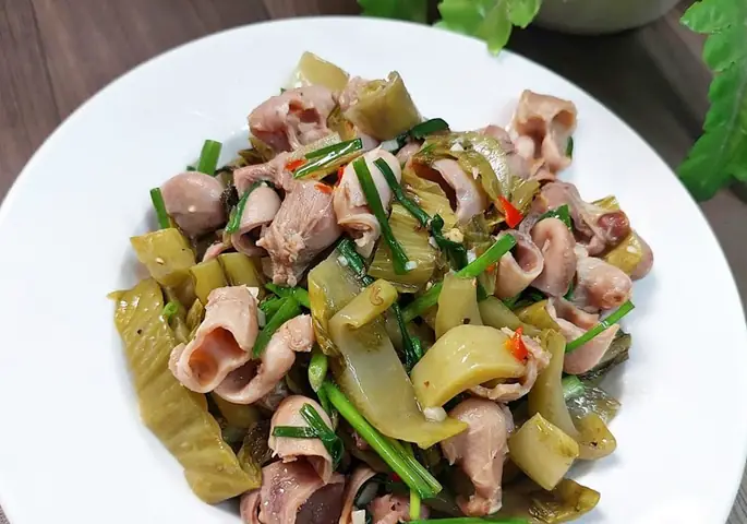 Hướng dẫn chi tiết cách làm bao tử nấu cá mòi ngon tại nhà