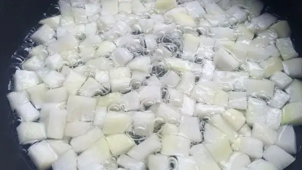 Cách Làm Cùi Bưởi Hết Đắng Nấu Chè Thơm Ngon Tại Nhà