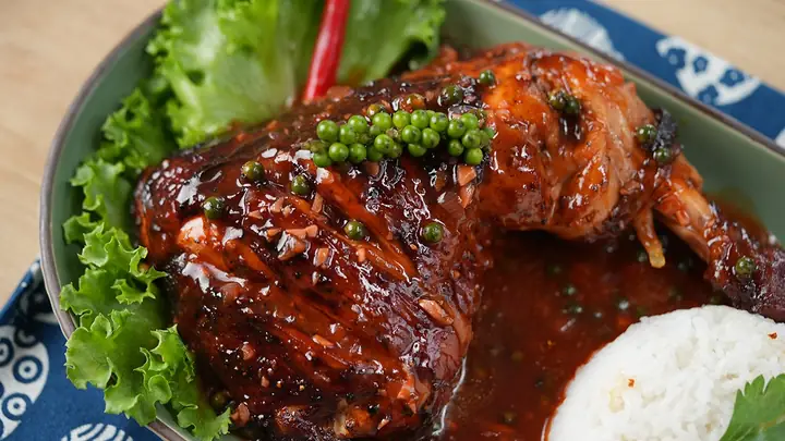 Cách Làm Gà Nấu Tiêu Xanh: 4 Công Thức Hấp Dẫn Dễ Làm Tại Nhà Cách Làm Gà Nấu Tiêu Xanh: 4 Công Thức Hấp Dẫn Dễ Làm Tại Nhà