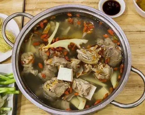 Cách Làm Lẩu Chó Nấu Bia Thơm Ngon Chuẩn Vị Tại Nhà