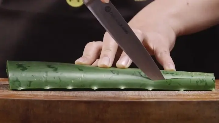 Cách Làm Sạch Nha Đam Nấu Chè Chuẩn Không Đắng