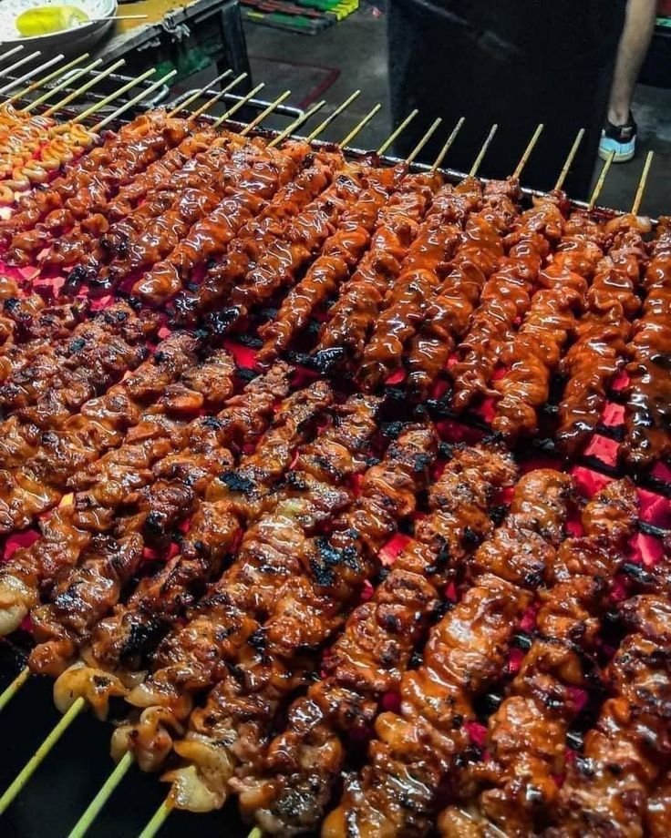 Vì sao sữa đặc là nguyên liệu vàng cho sốt chấm thịt nướng?