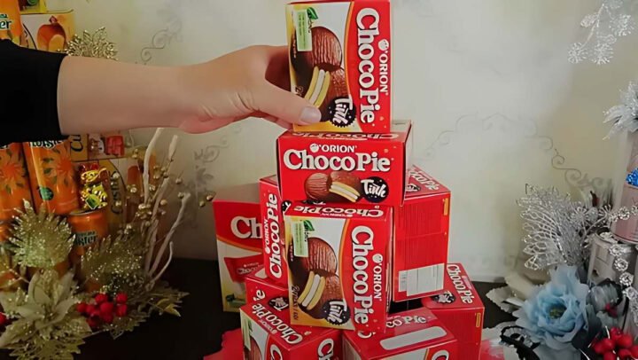 Cách làm tháp bánh Tết đẹp và sáng tạo, bước 1