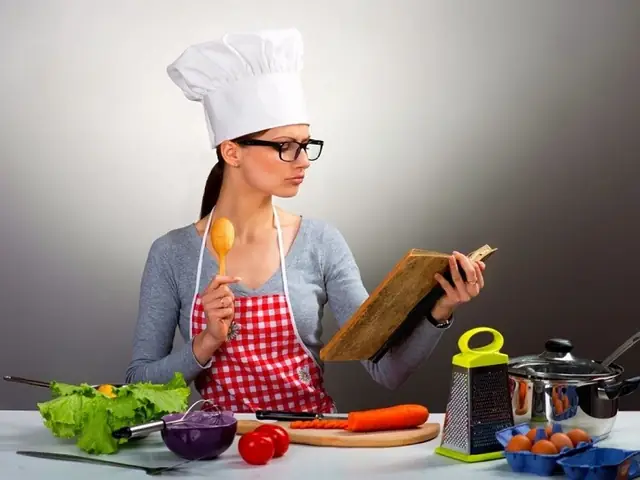 Hướng Dẫn Chi Tiết Các Cách Nấu Ăn Cơ Bản Cho Người Mới Bắt Đầu Hướng Dẫn Chi Tiết Các Cách Nấu Ăn Cơ Bản Cho Người Mới Bắt Đầu