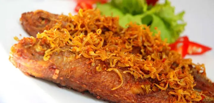 3Cá hường chiên sả ớt, giá xào