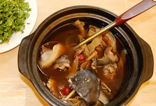 Cách Nấu Baba Rượu Vang: Công Thức Chi Tiết Ngon Chuẩn Vị Cách Nấu Baba Rượu Vang: Công Thức Chi Tiết Ngon Chuẩn Vị