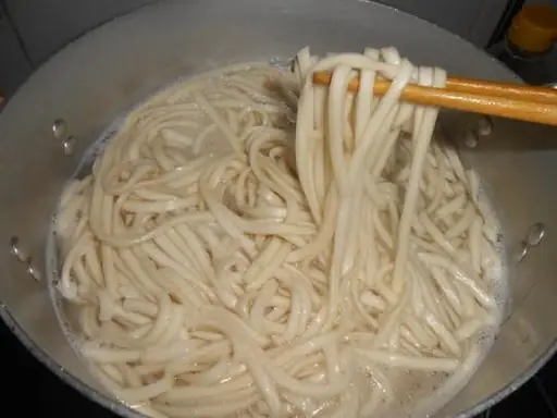 Công thức nấu bánh canh bột gạo Bình Định chuẩn vị