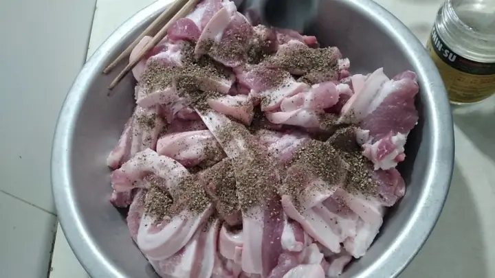 Hướng Dẫn Chi Tiết Cách Nấu Bánh Chưng Bằng Nồi Áp Suất Tại Nhà