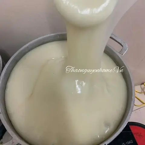 Cách Nấu Bánh Đúc Nóng Hổi, Dẻo Mịn Tại Nhà Ngon Tuyệt