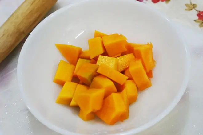 Hướng Dẫn Chi Tiết Cách Nấu Bí Đỏ Cho Trẻ Ăn Dặm Chuẩn Khoa Học