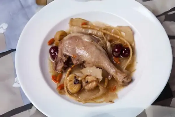 Cách Nấu Bồ Câu Tiềm Thơm Ngon Bổ Dưỡng Chuẩn Vị Tại Nhà